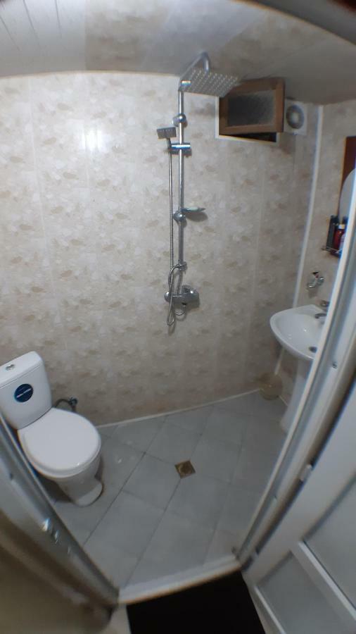 Avlabari Hostel Tbilisi Buitenkant foto