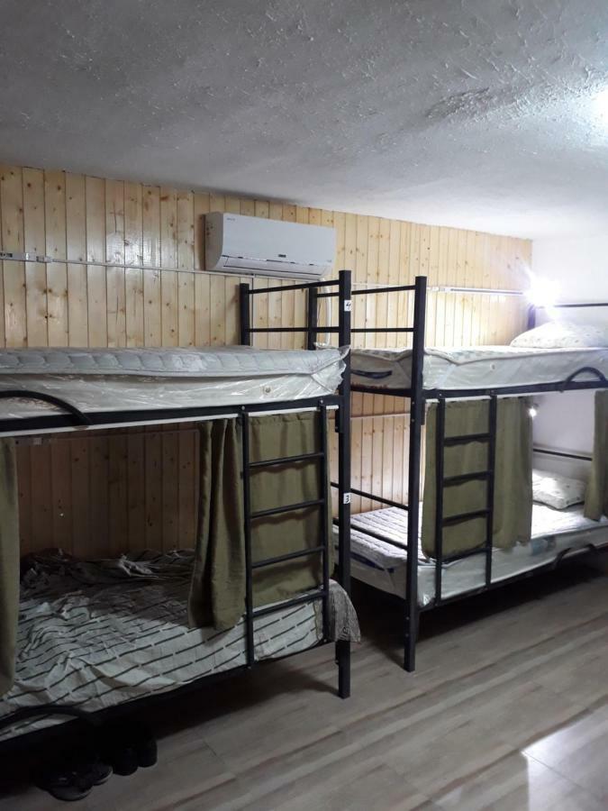Avlabari Hostel Tbilisi Buitenkant foto